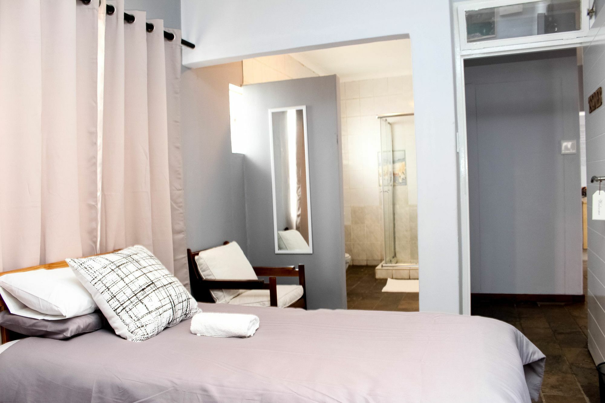 Kate'S Nest Guesthouse & Backpackers 빈트후크 외부 사진
